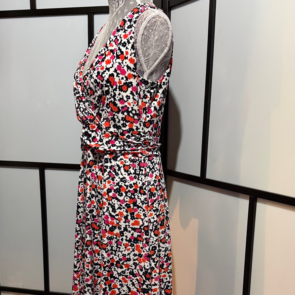 Tommy Hilfiger Black, White & Red Floral Midi Dress - Picture 2 of 5